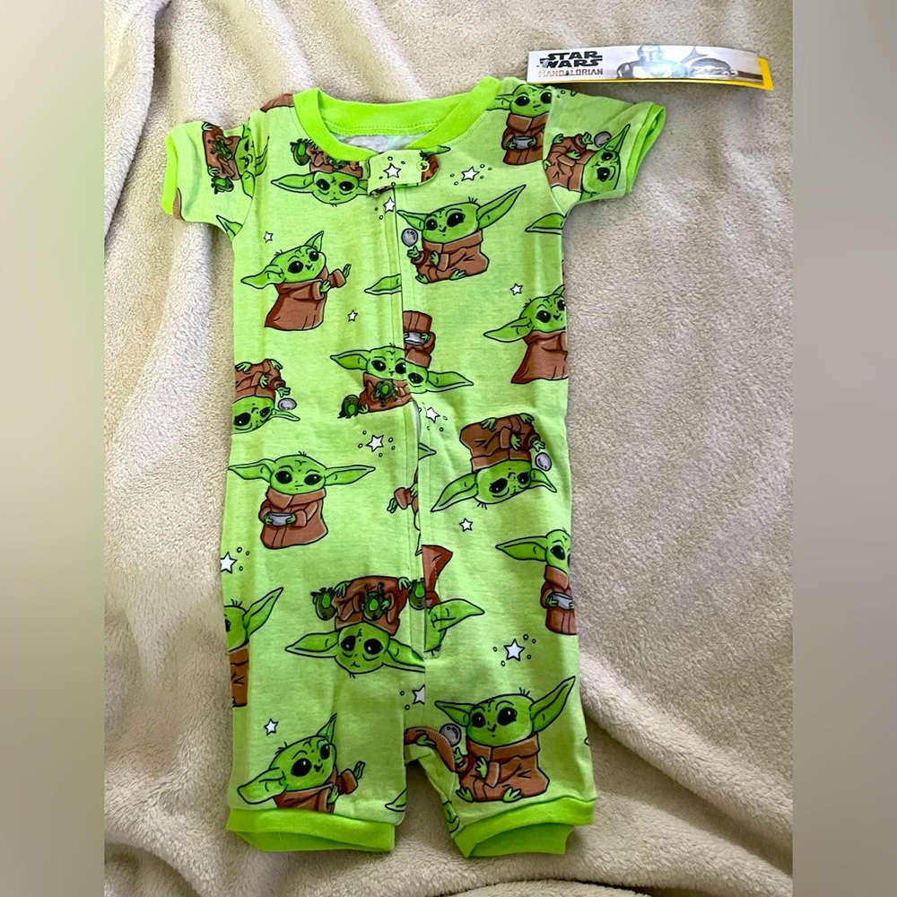 Star Wars Yoda Short-Sleeve One-Piece Pajama Sleeper 18 M